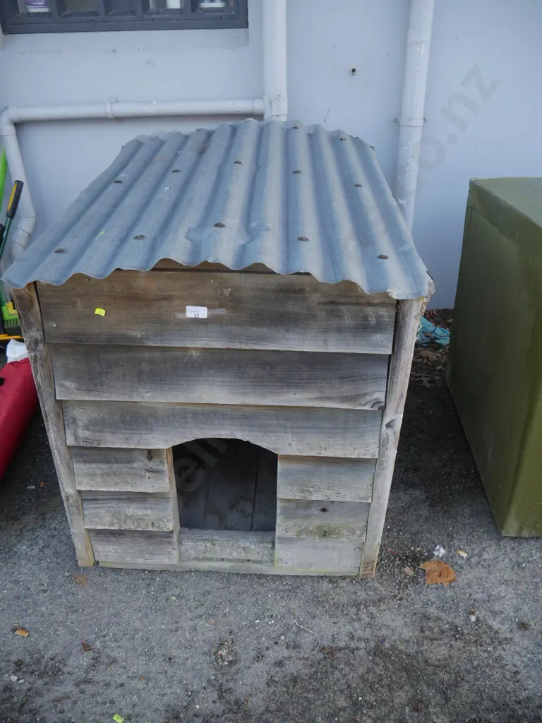 Dog house Image 1++