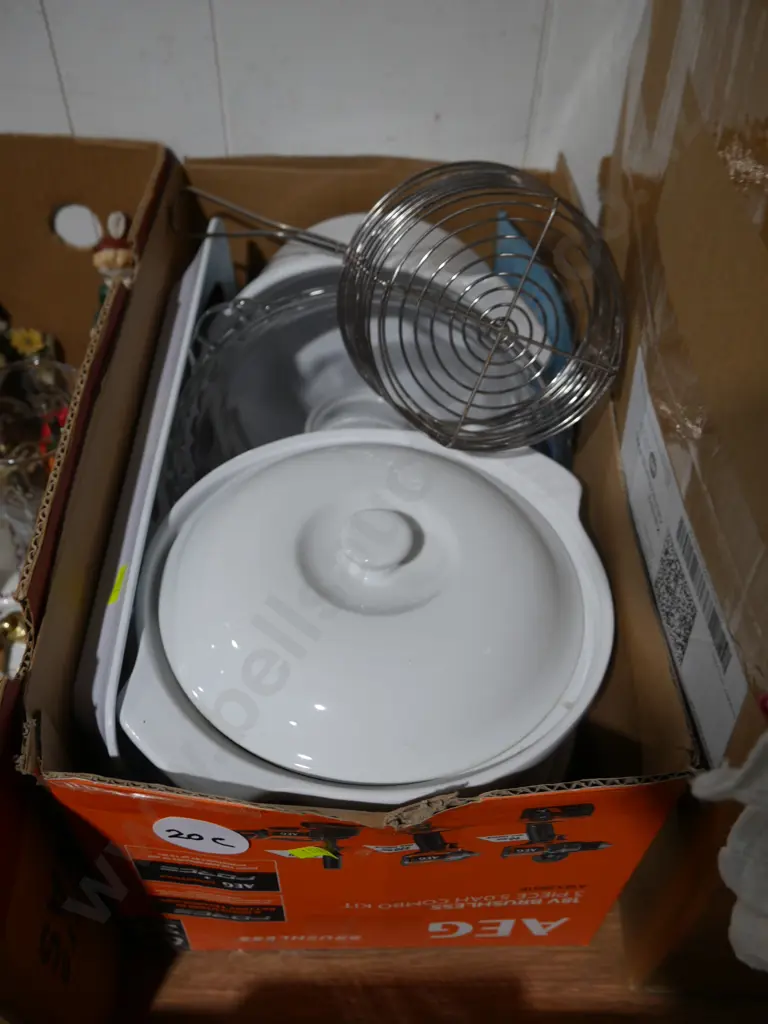 Casserole pots etc Image 1++