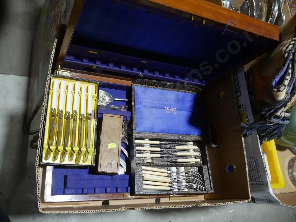 Cutlery sets Image 1++