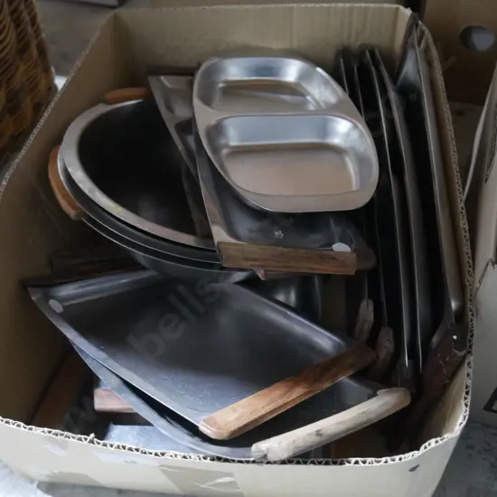 Metal trays