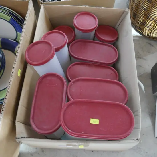 Plastic containers