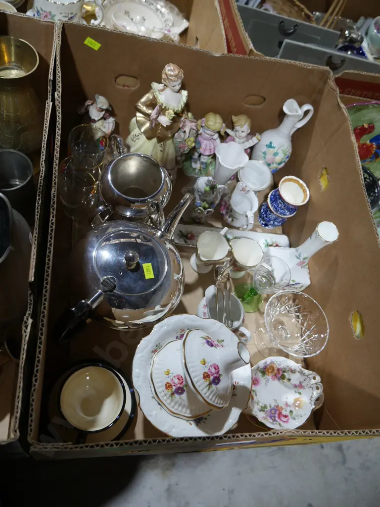 Figurines, china etc Image 1++