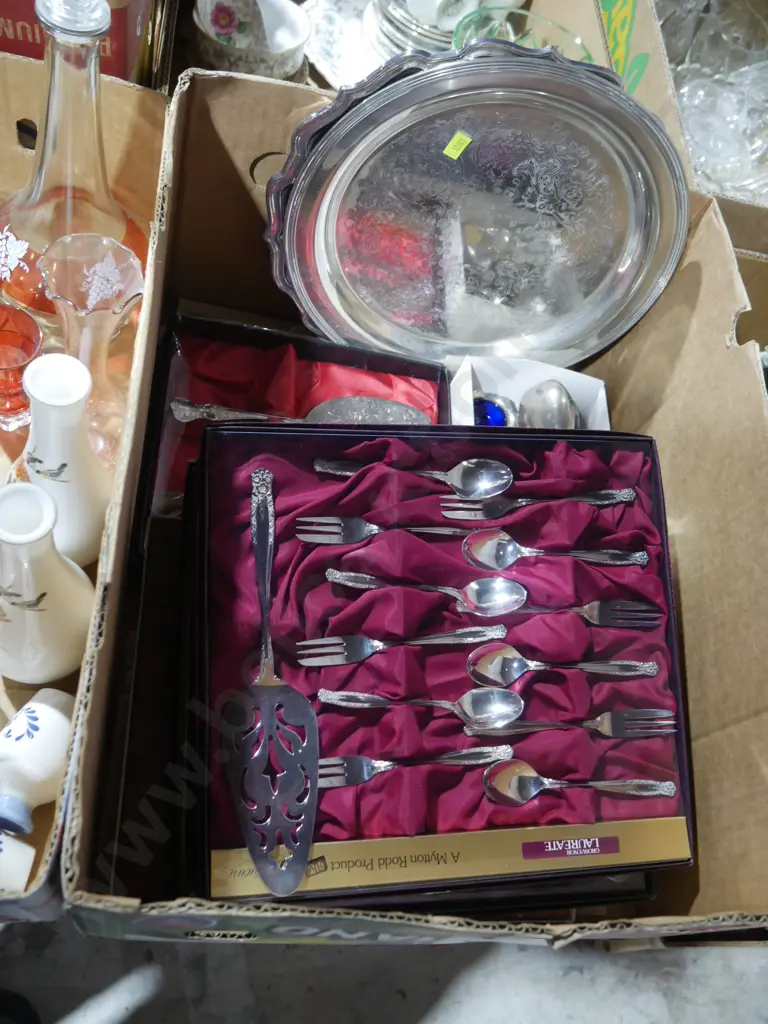 Cutlery sets etc Image 1++