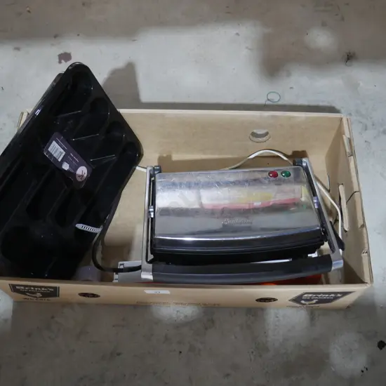 Cutlery tray, sunbeam toastie maker etc