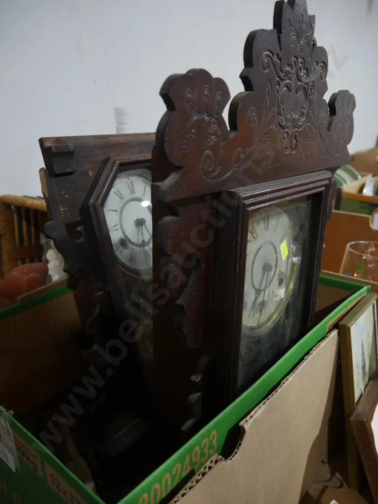 2 clocks Image 1++