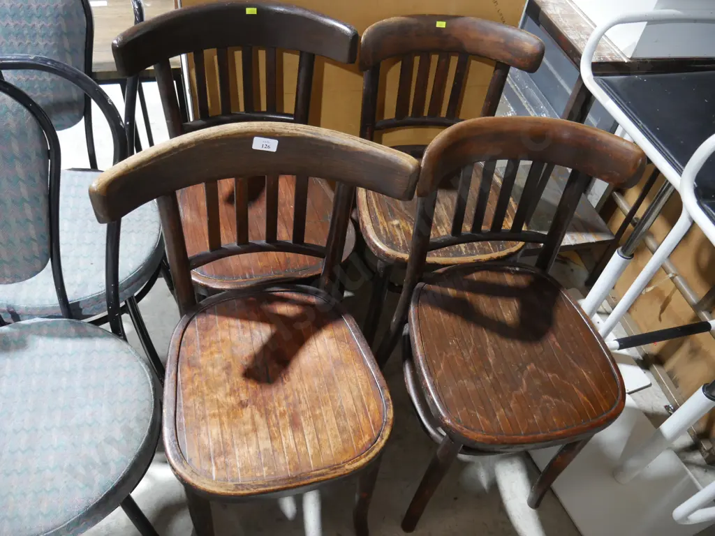 Set of 4 wooden dining chairs Image 1++