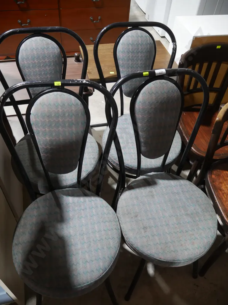 Set of four dining chairs Image 1++