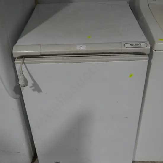 Chest freezer