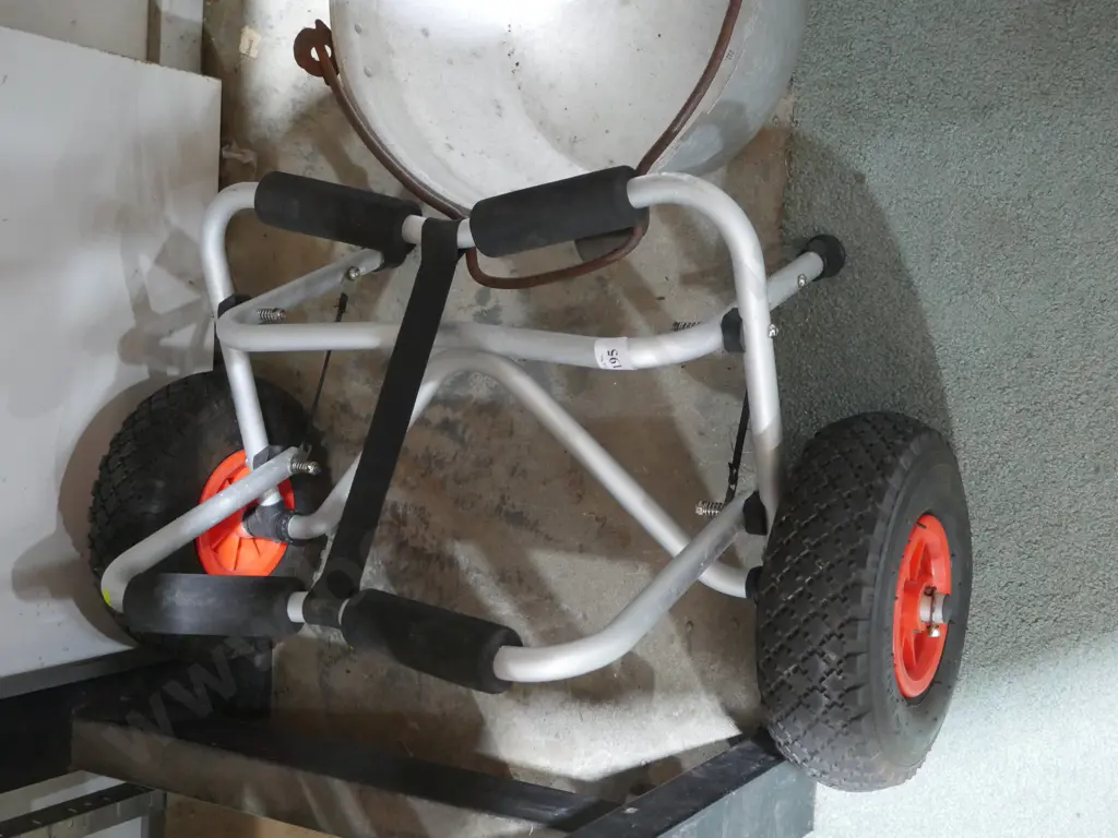 Kayak wheels Image 1++