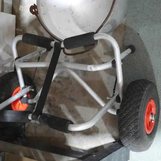Kayak wheels