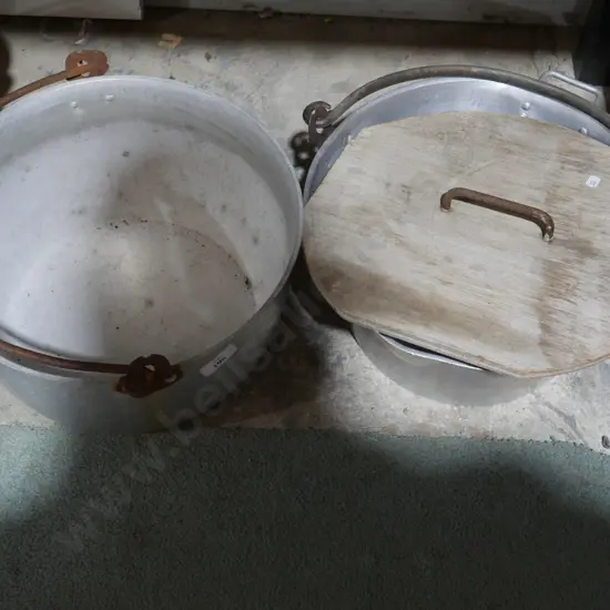 Preserving pans