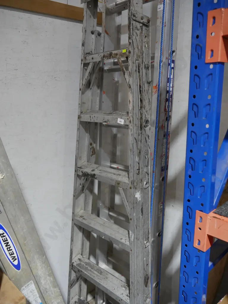 Ladder Image 1++