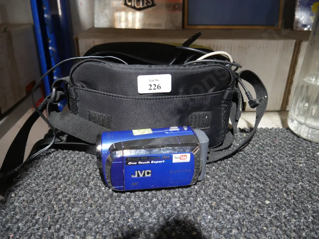 JVC video camera Image 1++