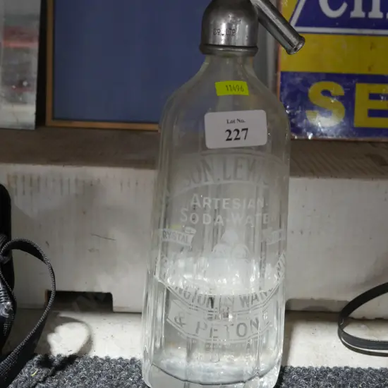 Thomson Lewis Wellington Soda syphon