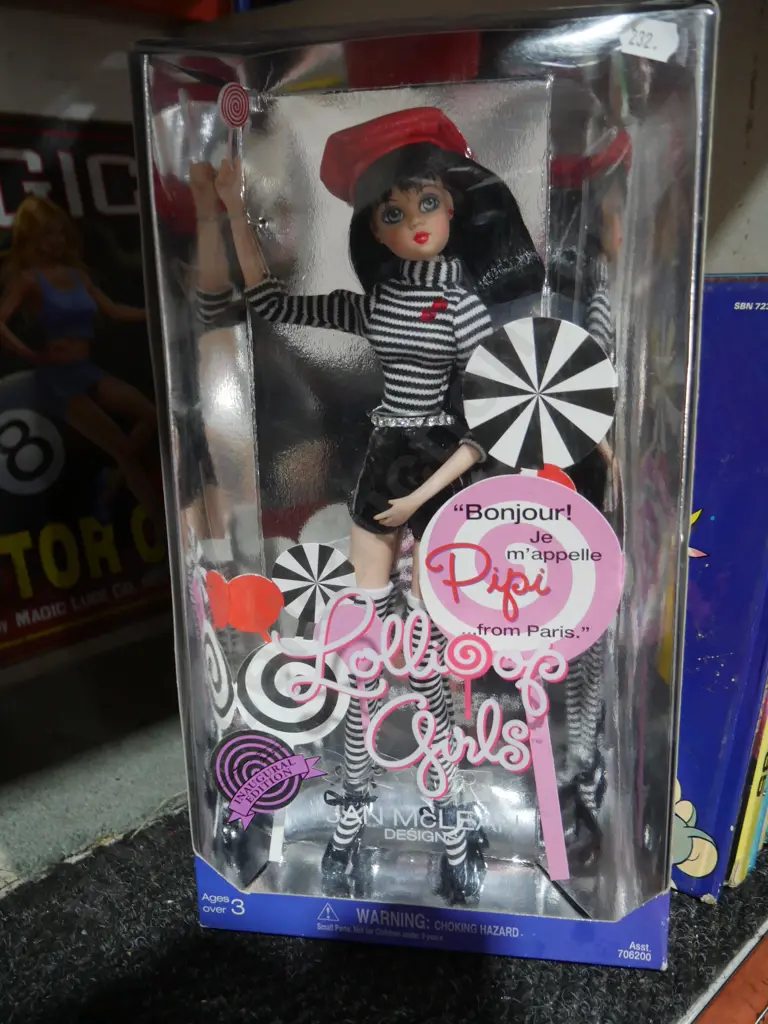 Jan McLean Lollipop girls doll Image 1++