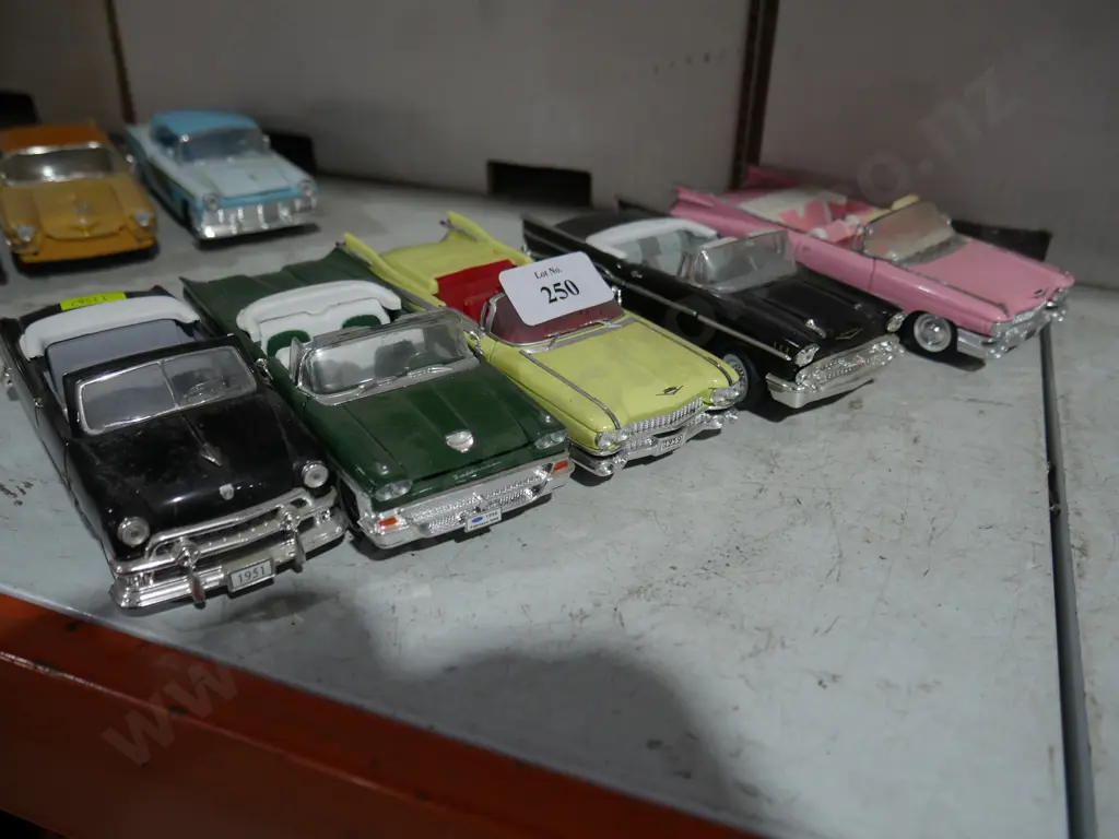 5 model cars Image 1++