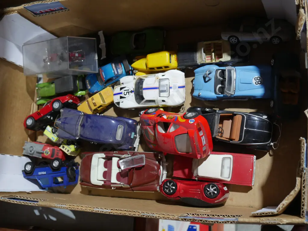 Assorted model cars Image 1++