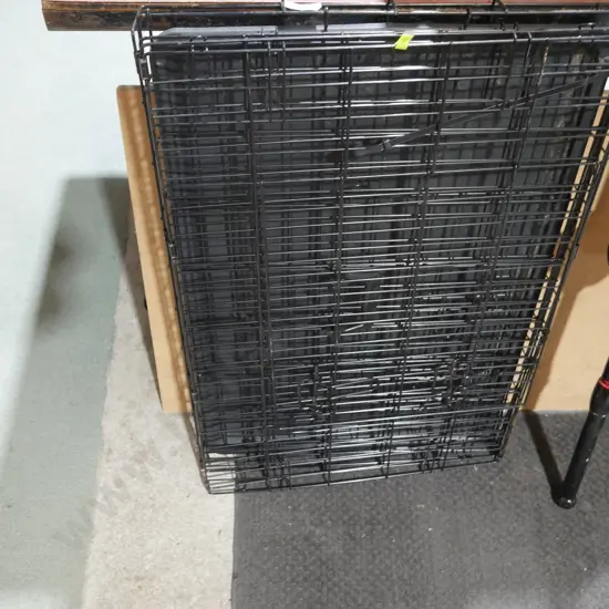 Fold up pet cage