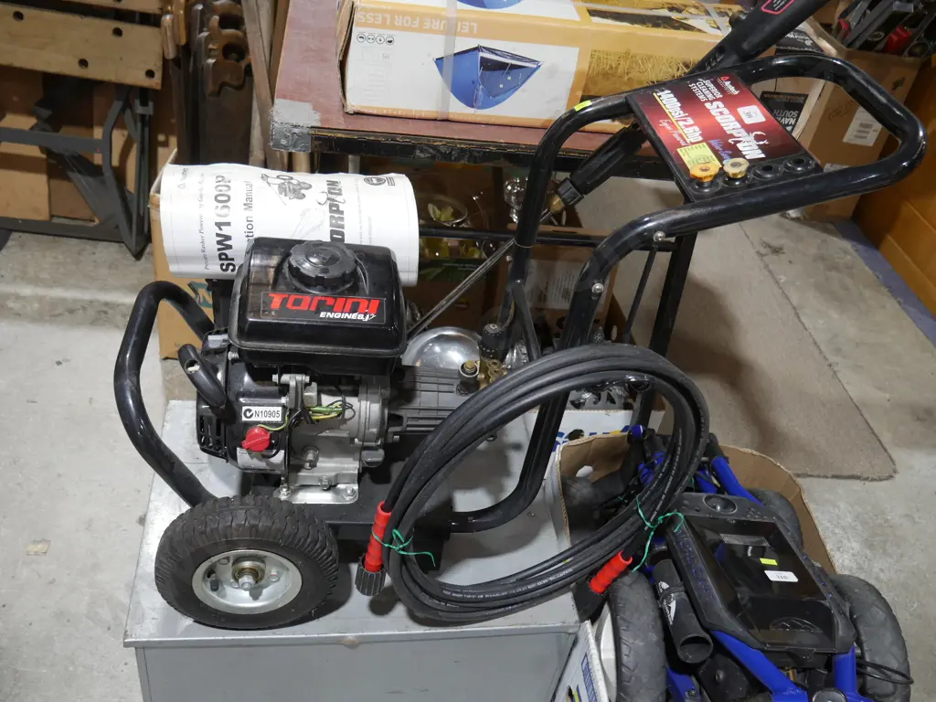Scorpion pressure washer Image 1++