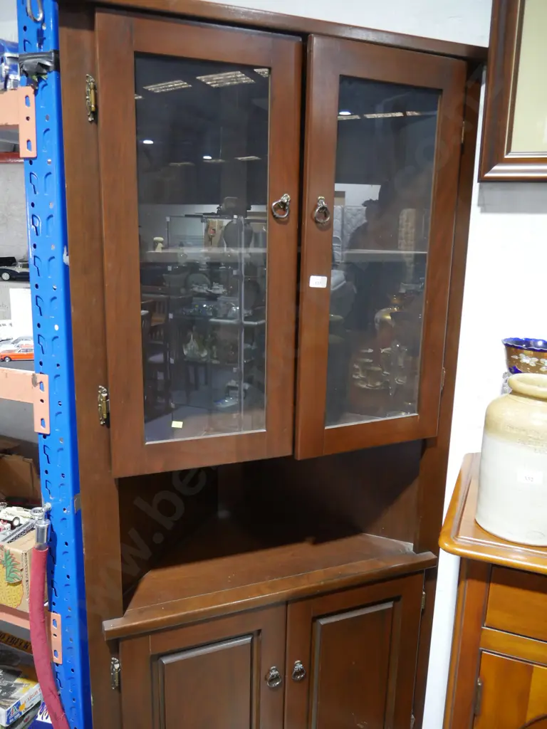 Corner display cabinet Image 1++