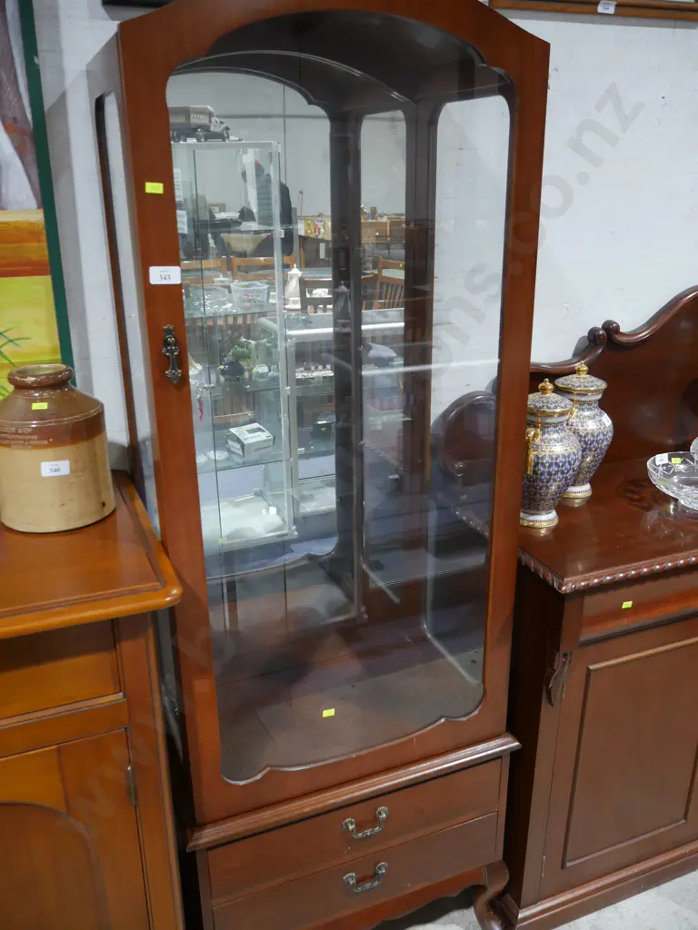 Display cabinet ~ no shelves Image 1++
