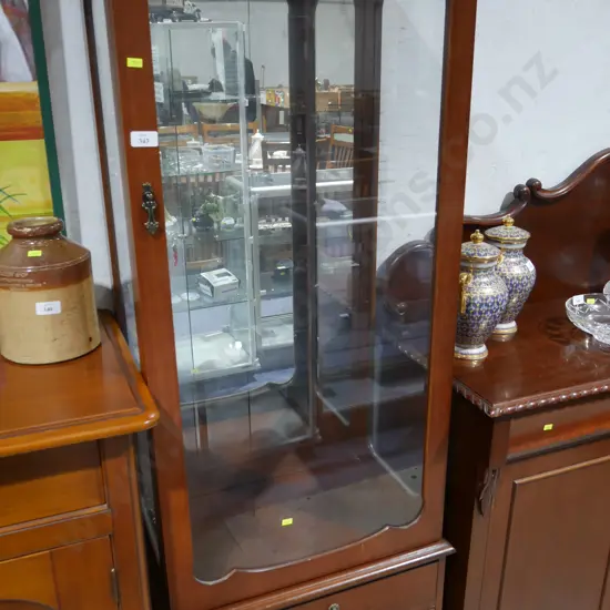Display cabinet ~ no shelves