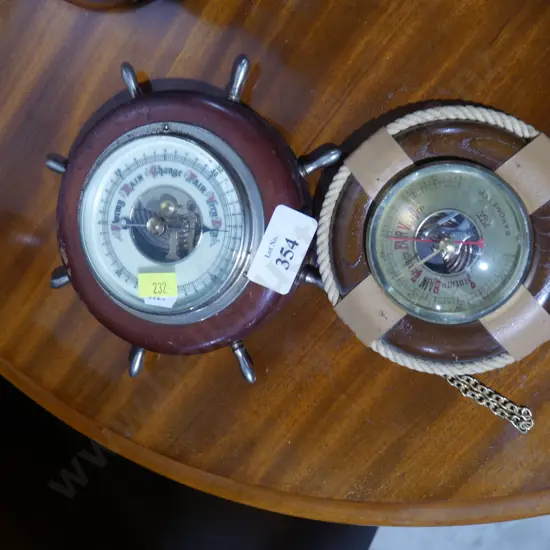 2 barometers