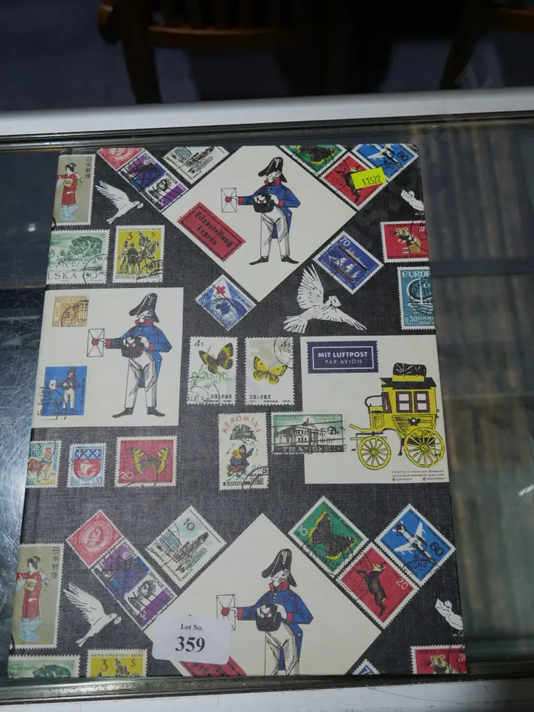 New Zealand stamp album Image 1++