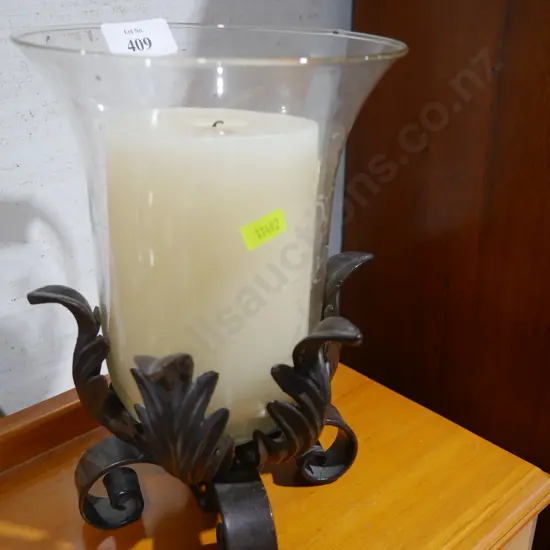 Candle holder