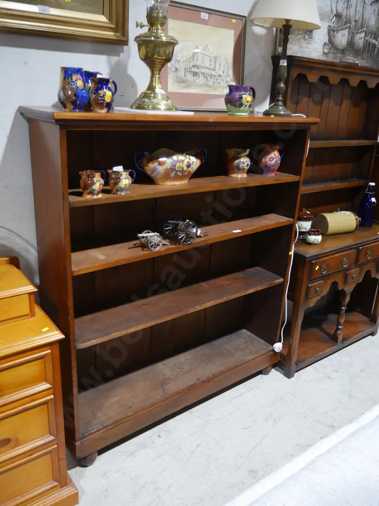 Bookcase Image 1++