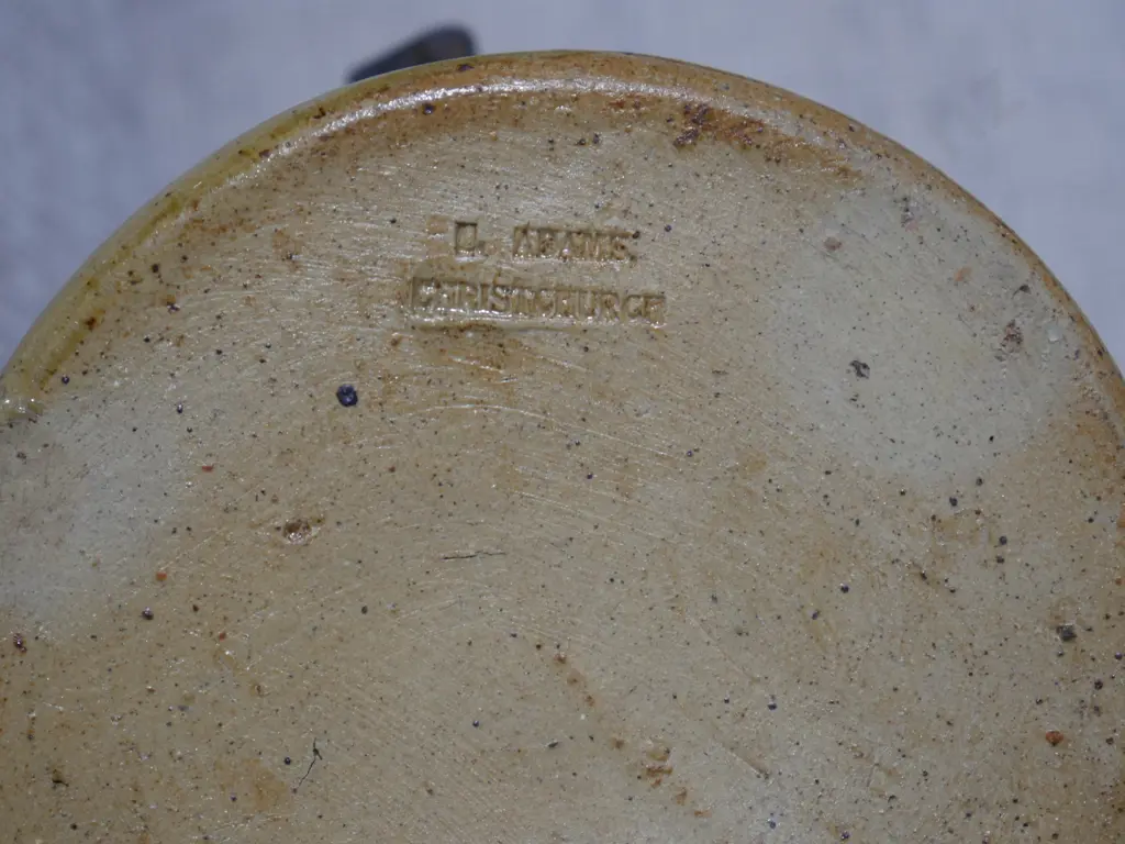 Luke Adams stoneware foot warmer Image 1++