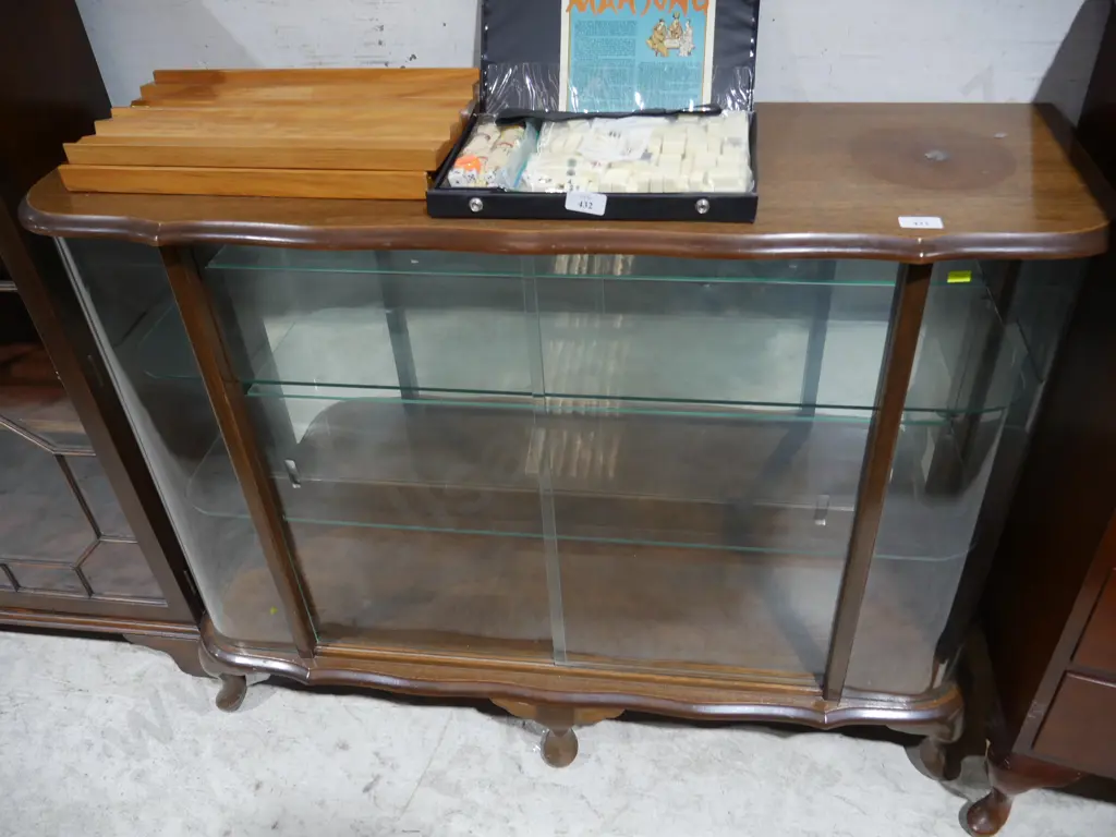 Display cabinet Image 1++
