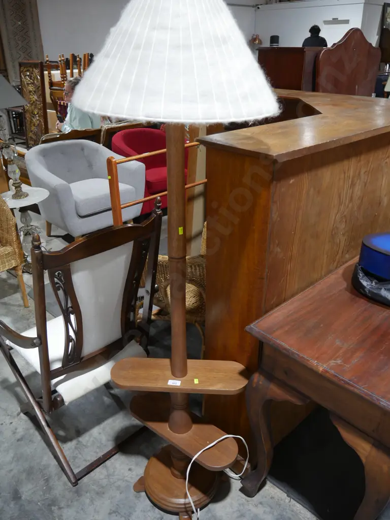 Floor lamp Image 1++