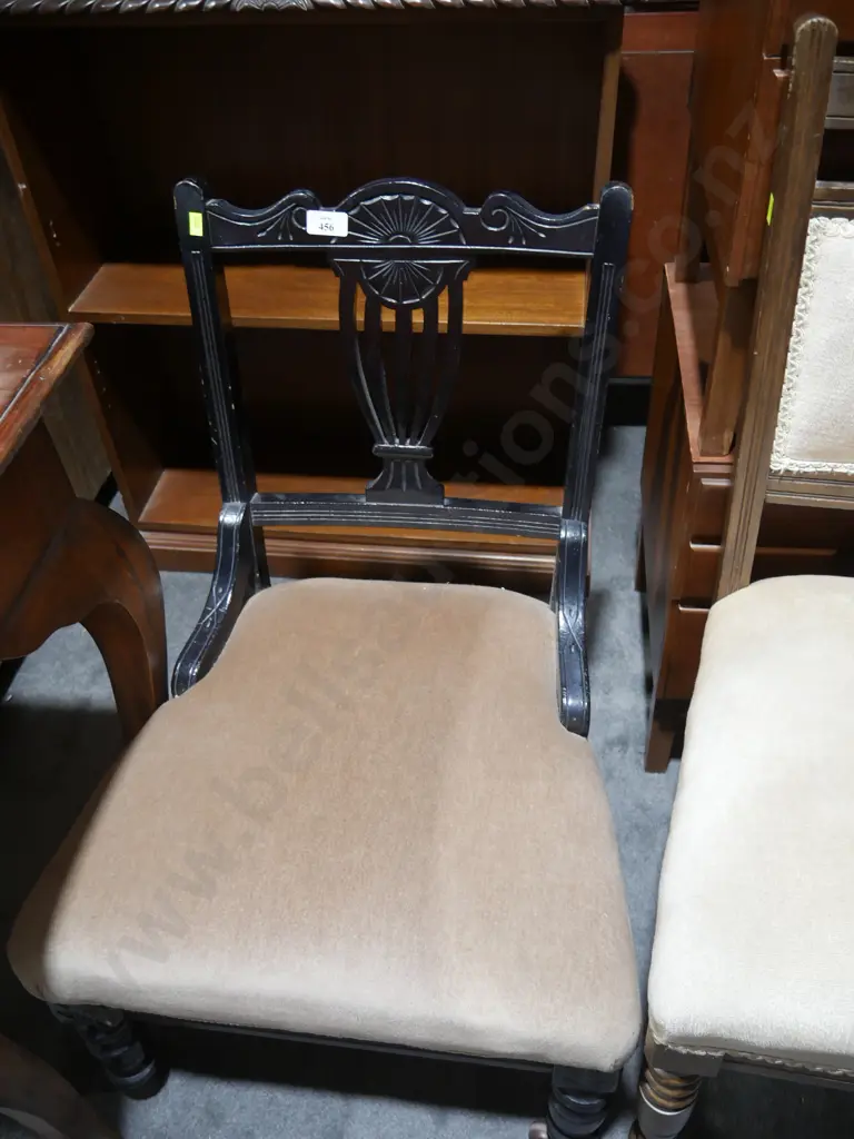 Nursing chair Image 1++