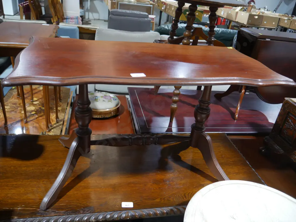 Coffee table Image 1++