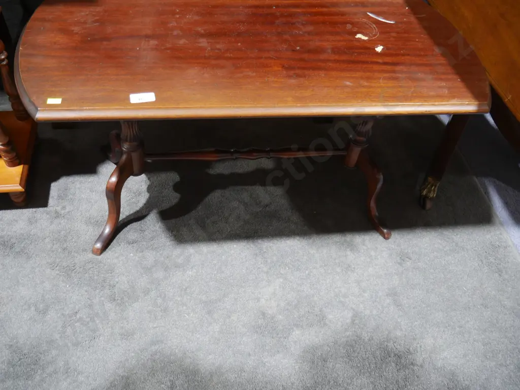 Coffee table Image 1++