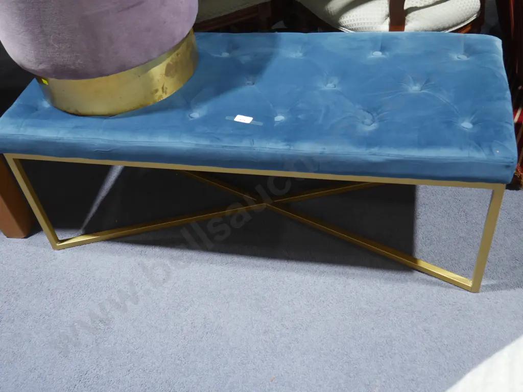 2-seater bench seat Image 1++