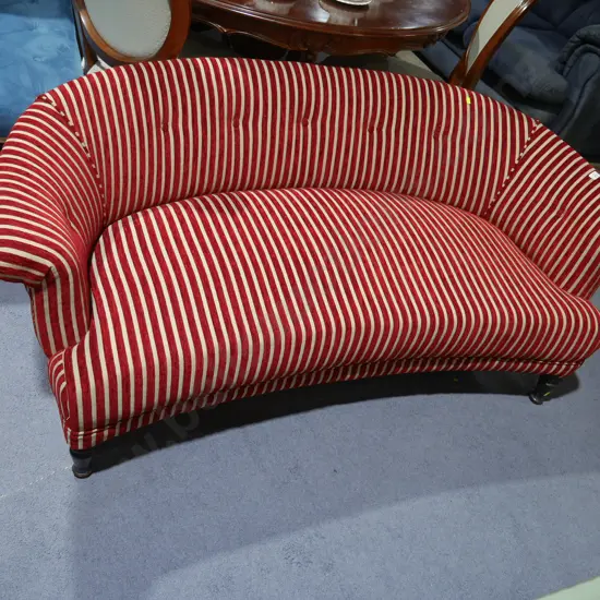 Settee and spare fabric