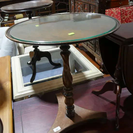Wine table