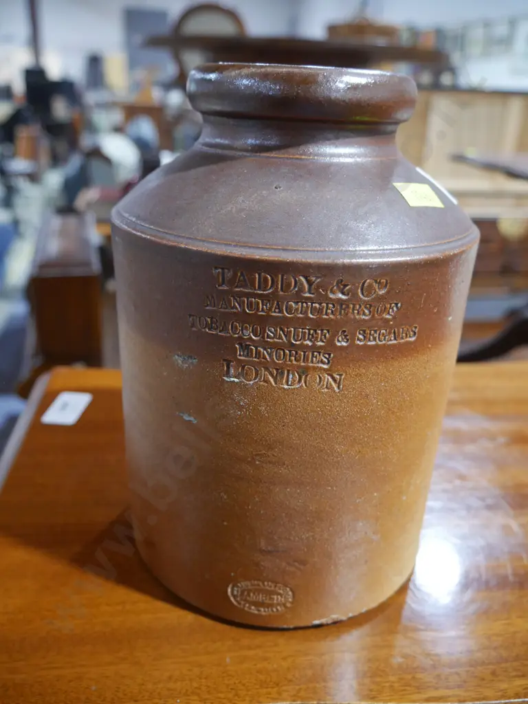 Taddy & co snuff crock, Doulton Image 1++