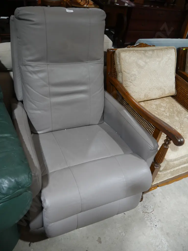 La-Z-Boy arm chair Image 1++