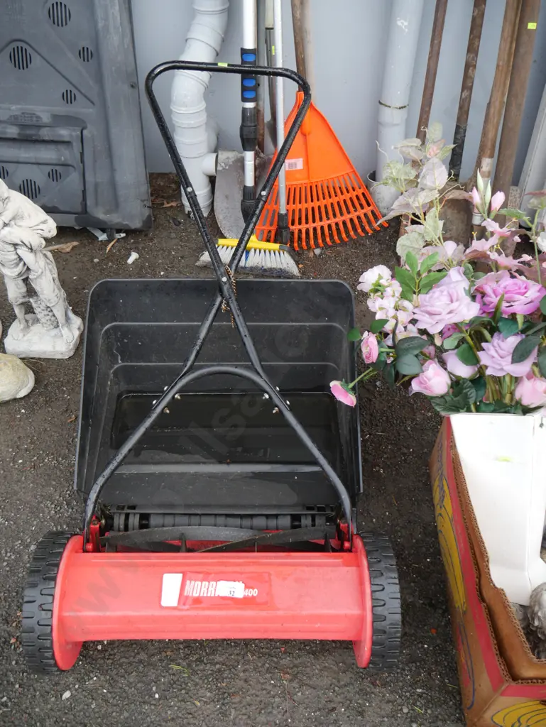 Morrison push reel mower Image 1++