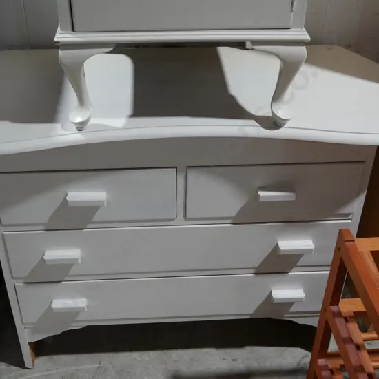 Chest drawers
