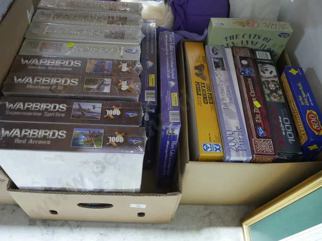 2 boxes jigsaw puzzles Image 1++