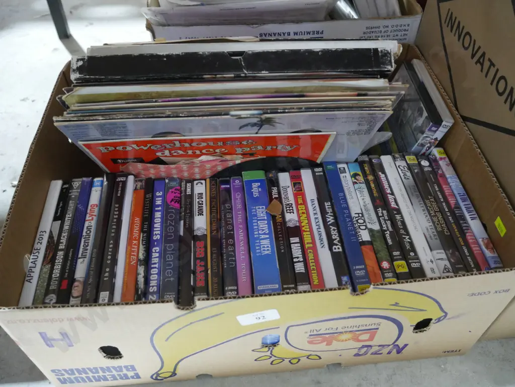 DVDs, records Image 1++