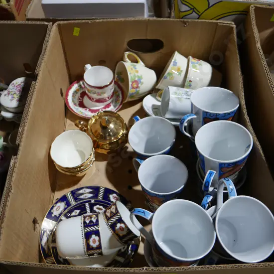 Assorted cups and sauces etc