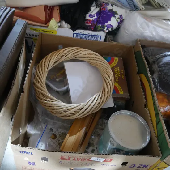 Craft sundries