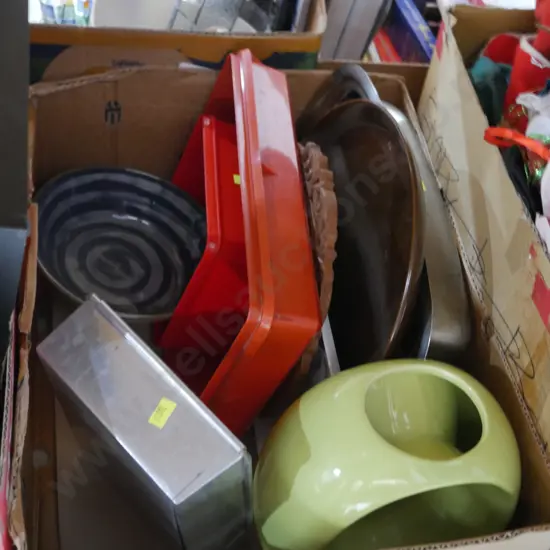 Kitchen sundries