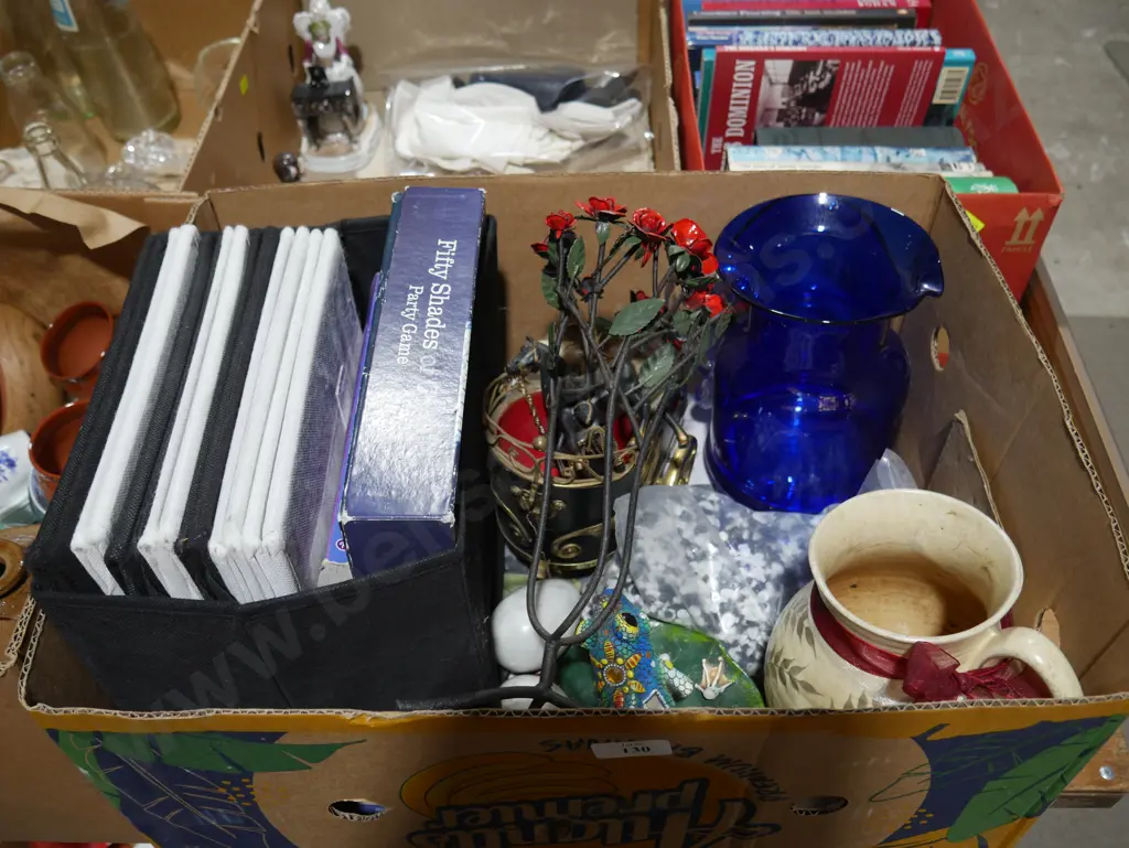 Storage boxes, ornaments etc Image 1++
