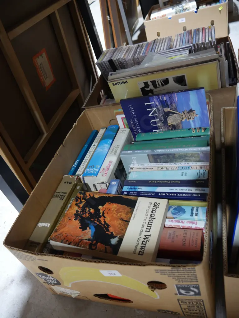 Books Image 1++